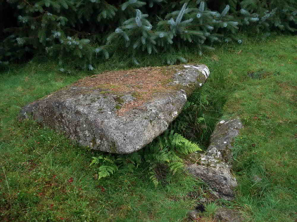 A slightly different view, showing the intact cap stone still in place